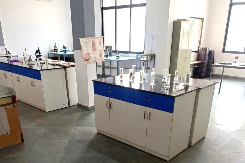 chemisty-lab-1